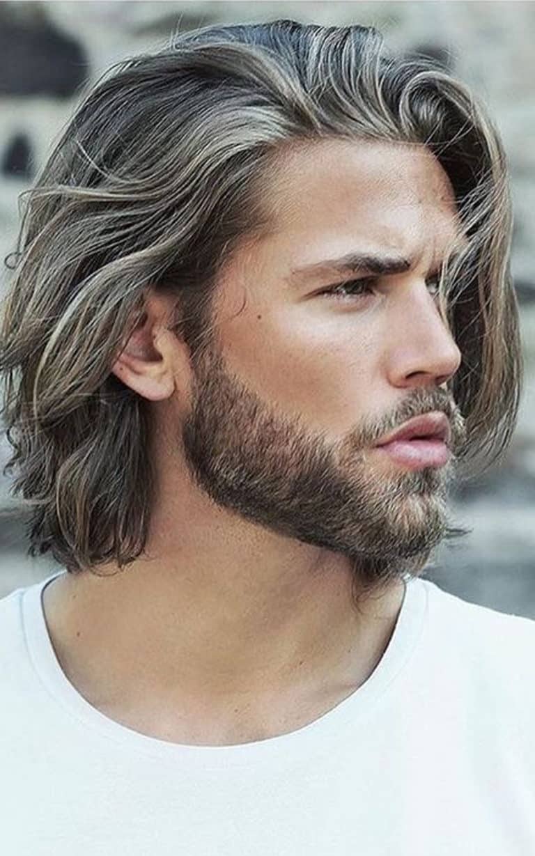 Coupe carrée pour homme : comment la porter ? idées et inspirations