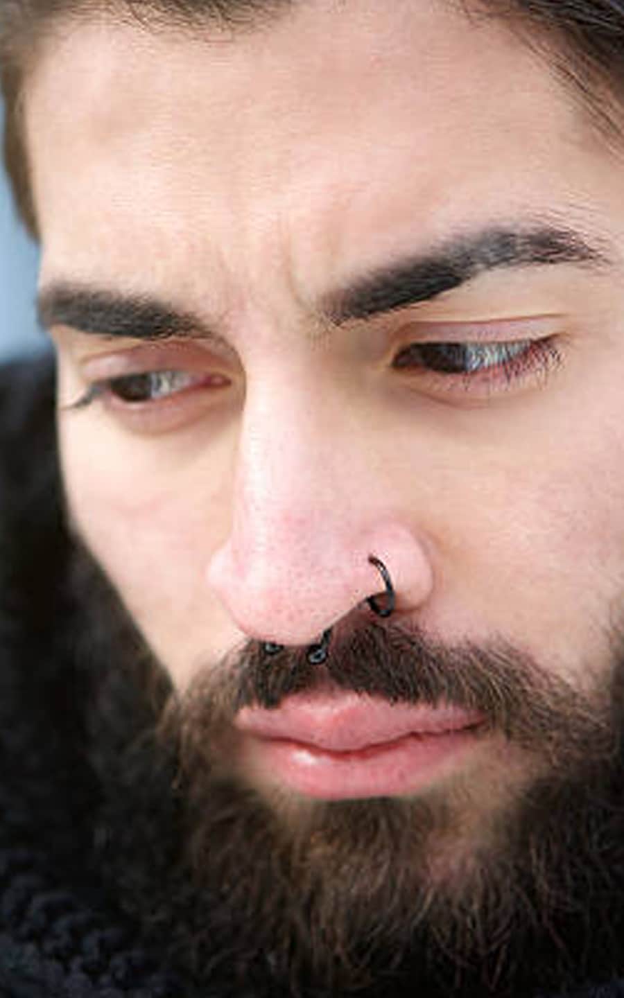 Piercing nez pour homme Tout savoir Young Gent